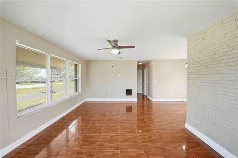 2724 Acapulco Drive Miramar FL 33023