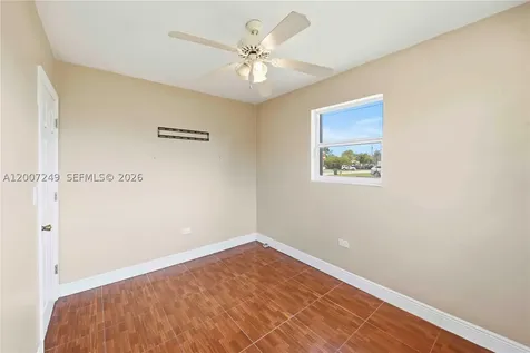 2724 Acapulco Drive Miramar FL 33023