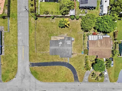 2724 Acapulco Drive Miramar FL 33023