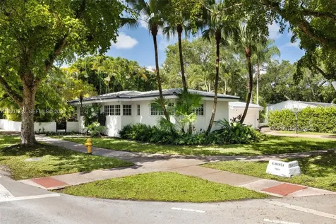 600 Santurce Avenue Coral Gables FL 33143