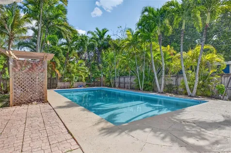 1250 NE 133rd Street North Miami FL 33161