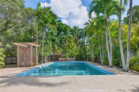 1250 NE 133rd Street North Miami FL 33161
