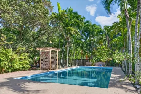 1250 NE 133rd Street North Miami FL 33161