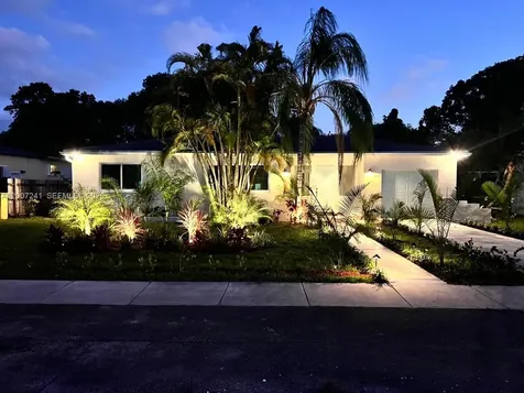 1250 NE 133rd Street North Miami FL 33161