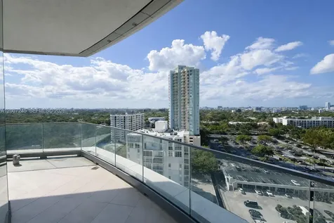 175 SE 25th Road Miami FL 33129