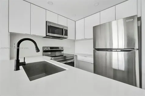 620 SW 10th Street Miami FL 33130