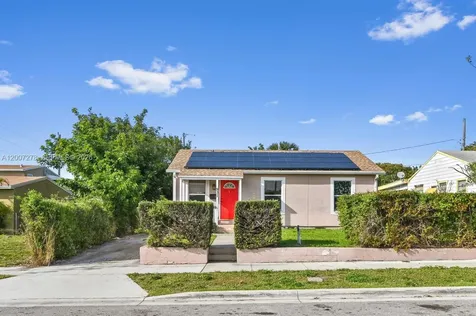 931 35th Street West Palm Beach FL 33407