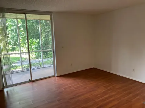 3985 W Mcnab Road Pompano Beach FL 33069