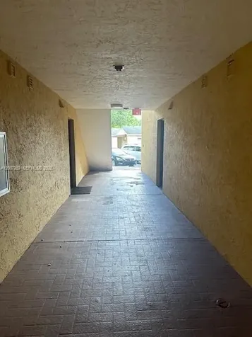 3985 W Mcnab Road Pompano Beach FL 33069