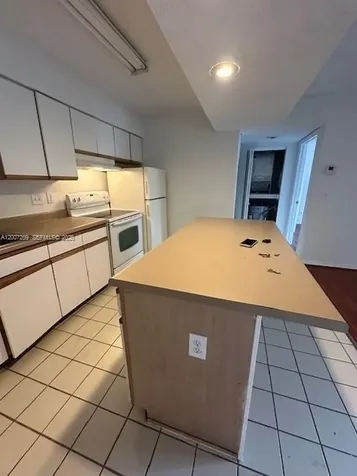 3985 W Mcnab Road Pompano Beach FL 33069