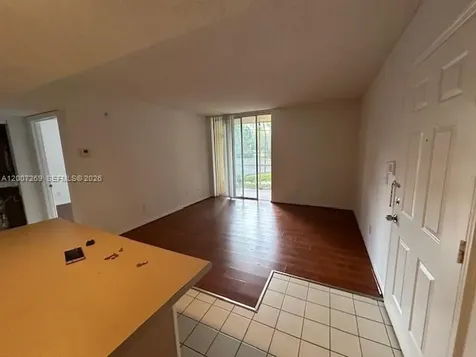 3985 W Mcnab Road Pompano Beach FL 33069