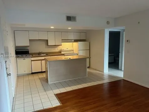 3985 W Mcnab Road Pompano Beach FL 33069