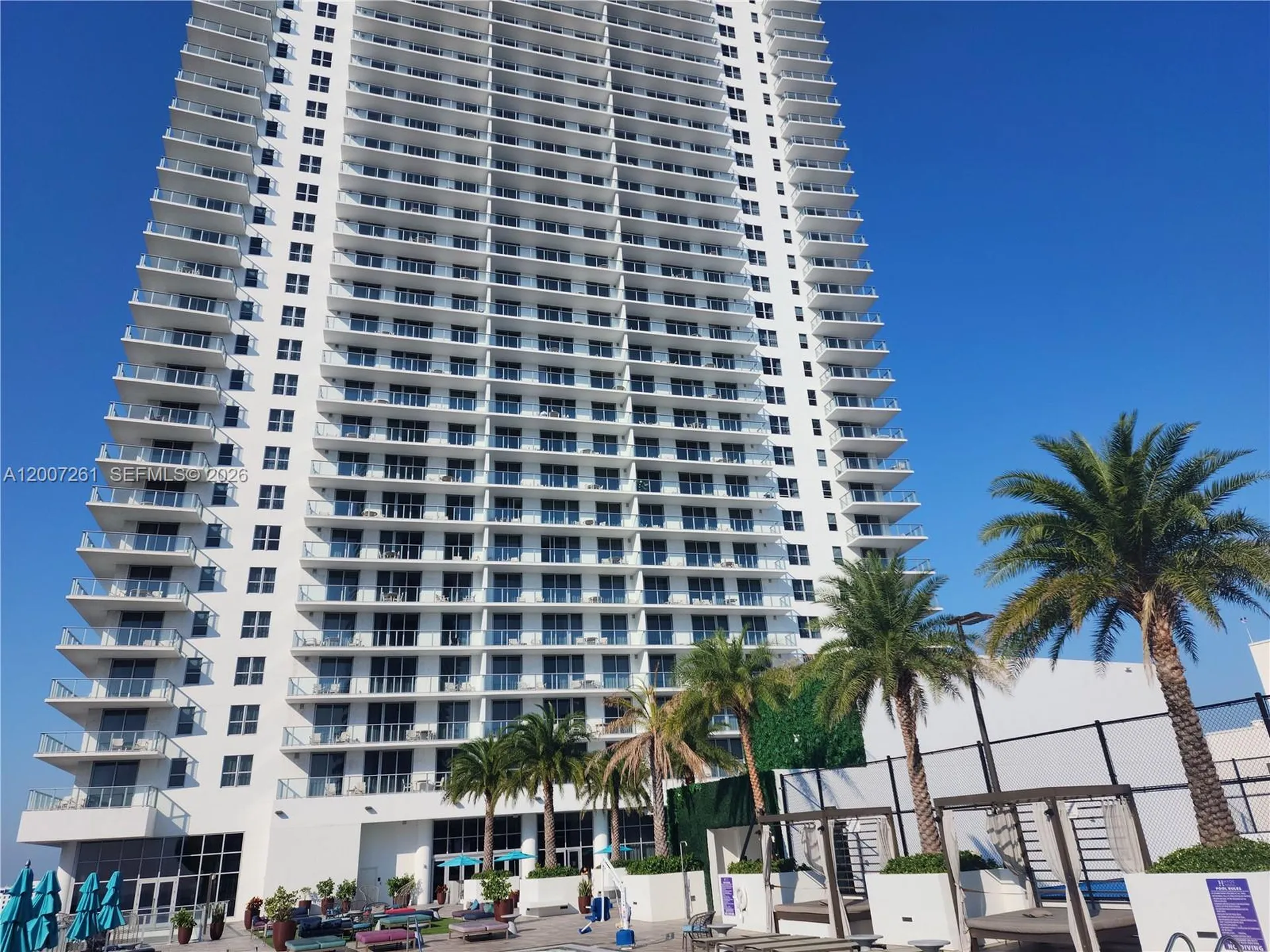 4010 S Ocean Drive Hollywood FL 33019
