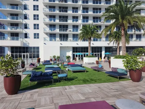 4010 S Ocean Drive Hollywood FL 33019