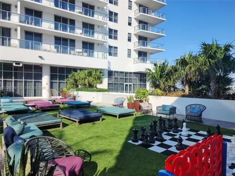 4010 S Ocean Drive Hollywood FL 33019