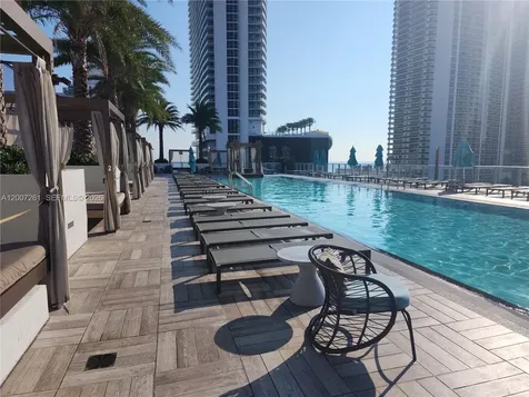 4010 S Ocean Drive Hollywood FL 33019