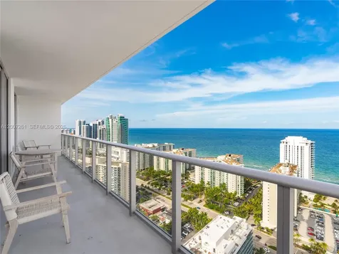 4010 S Ocean Drive Hollywood FL 33019