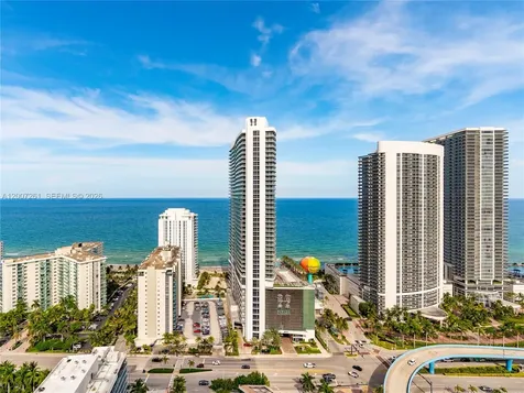 4010 S Ocean Drive Hollywood FL 33019