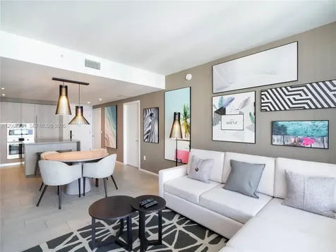 4010 S Ocean Drive Hollywood FL 33019
