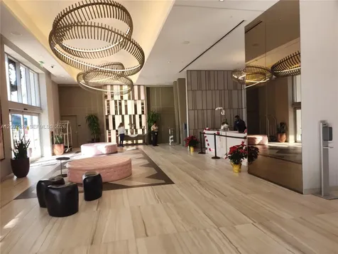 4010 S Ocean Drive Hollywood FL 33019
