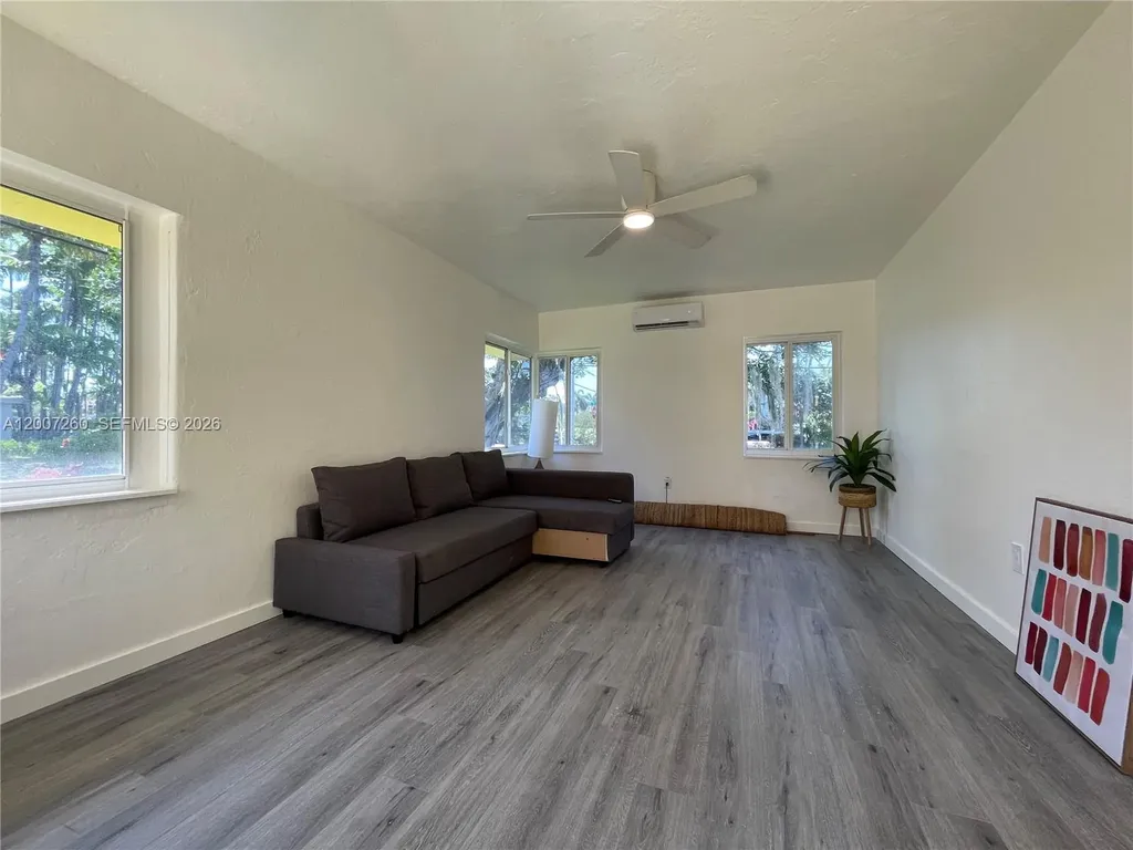 401 NE 14th Avenue Fort Lauderdale FL 33301