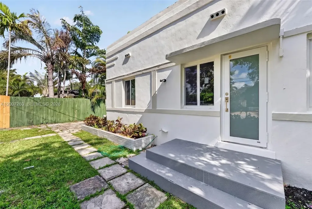 401 NE 14th Avenue Fort Lauderdale FL 33301