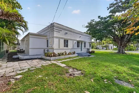 401 NE 14th Avenue Fort Lauderdale FL 33301