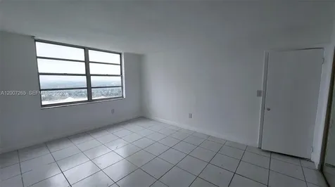 2750 NE 183rd Street Aventura FL 33160