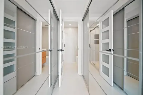 20 Island Avenue Miami Beach FL 33139