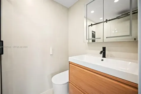 20 Island Avenue Miami Beach FL 33139