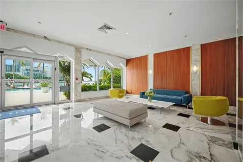 20 Island Avenue Miami Beach FL 33139