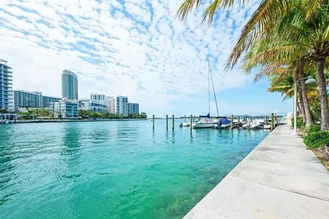 20 Island Avenue Miami Beach FL 33139