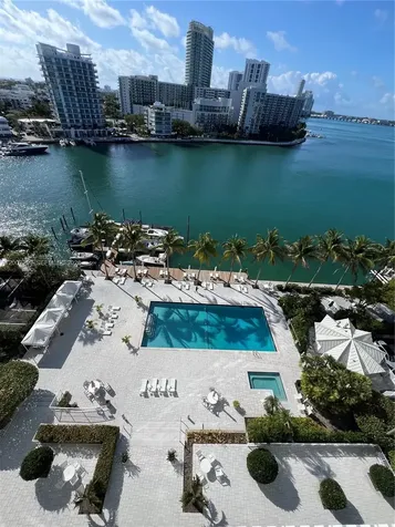 20 Island Avenue Miami Beach FL 33139