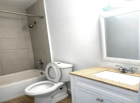 6713 SW 112th Court Miami FL 33173