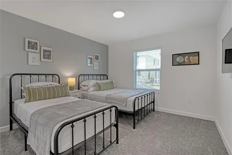 1136 Kingsbarn Street Davenport FL 33896