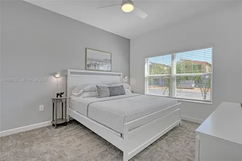 1136 Kingsbarn Street Davenport FL 33896
