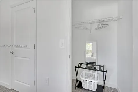 1136 Kingsbarn Street Davenport FL 33896