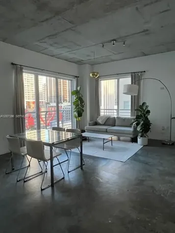 133 NE 2nd Avenue Miami FL 33132