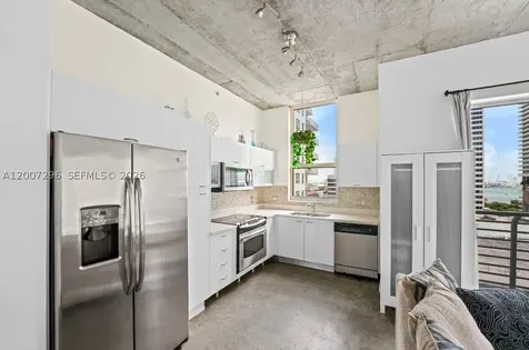 133 NE 2nd Avenue Miami FL 33132