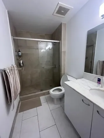 133 NE 2nd Avenue Miami FL 33132