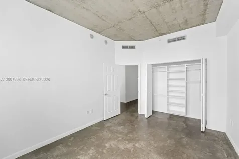 133 NE 2nd Avenue Miami FL 33132