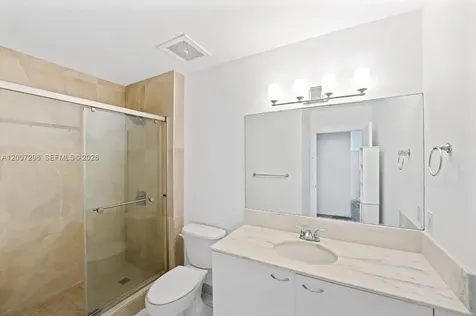 133 NE 2nd Avenue Miami FL 33132