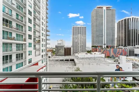 133 NE 2nd Avenue Miami FL 33132