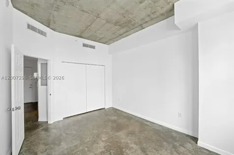 133 NE 2nd Avenue Miami FL 33132