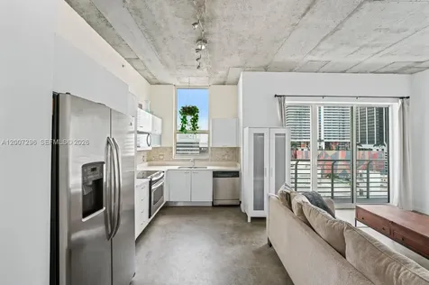 133 NE 2nd Avenue Miami FL 33132