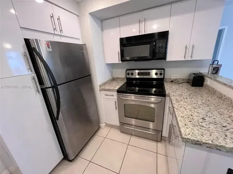 3505 S Ocean Drive Hollywood FL 33019