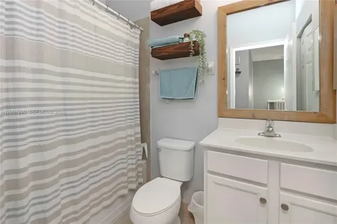 500 SE 32nd Avenue Homestead FL 33033