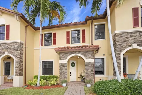 500 SE 32nd Avenue Homestead FL 33033