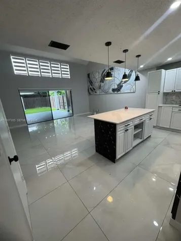 7478 NW 34th Street Lauderhill FL 33319
