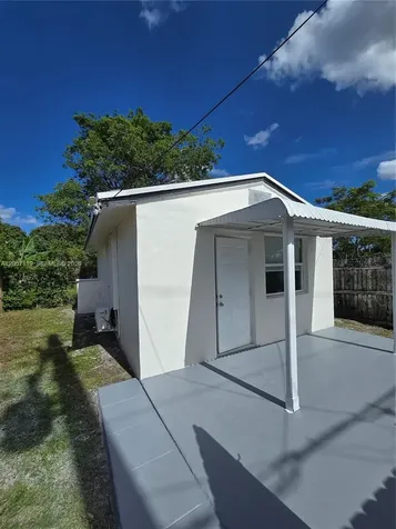 5936 Fillmore Street Hollywood FL 33021